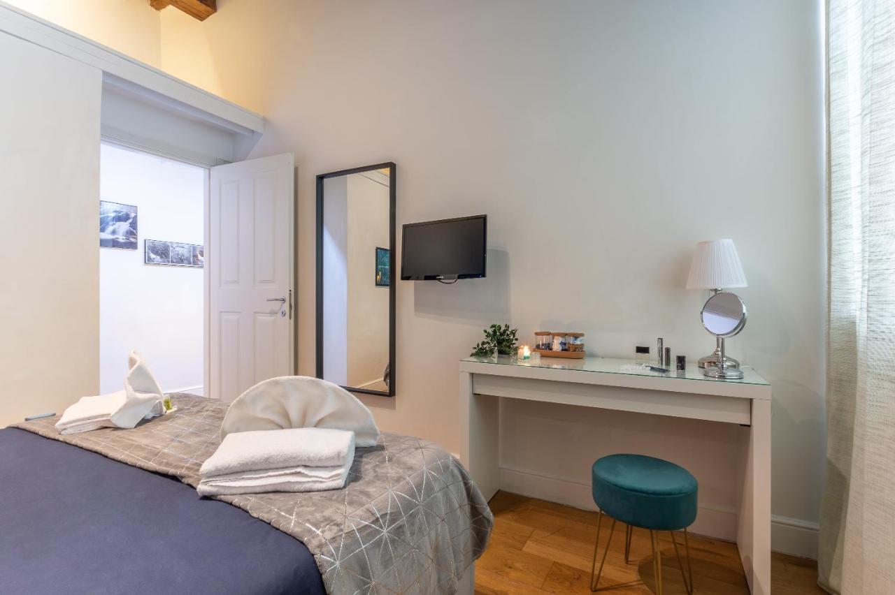 E Quindi Uscimmo A Riveder Le Stelle Apartment Firenze Bagian luar foto