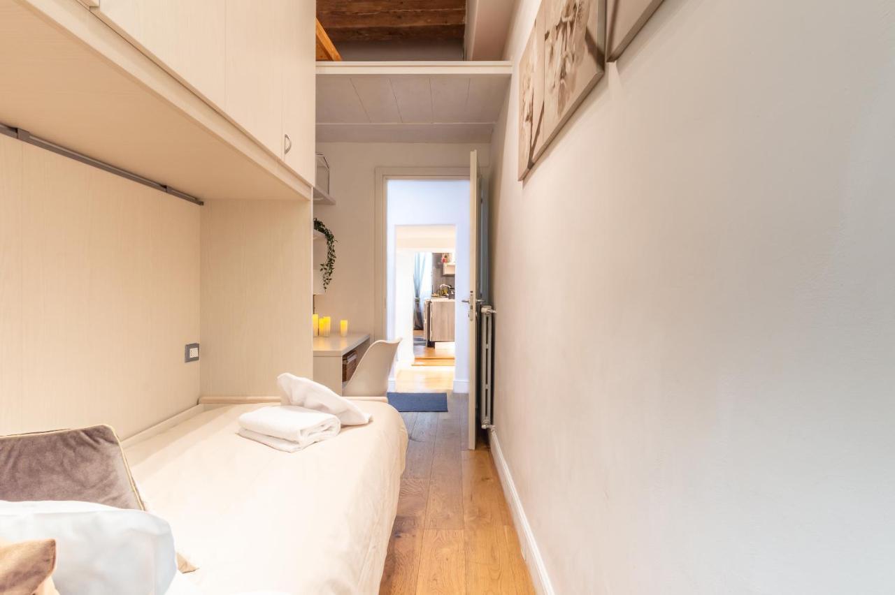 E Quindi Uscimmo A Riveder Le Stelle Apartment Firenze Bagian luar foto