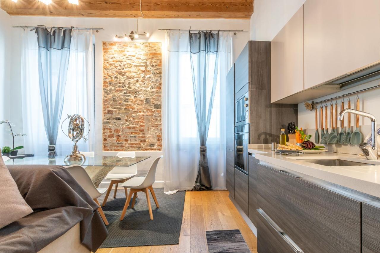 E Quindi Uscimmo A Riveder Le Stelle Apartment Firenze Bagian luar foto